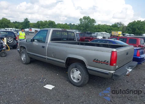 1998 Chevrolet K1500 Fleetside из США, поврежденный, VIN 1GCEK14M5WZ116429